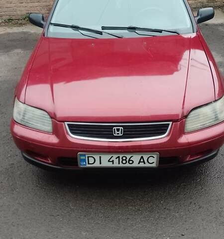 Красный Хонда Цивик, объемом двигателя 1.4 л и пробегом 315 тыс. км за 2399 $, фото 1 на Automoto.ua