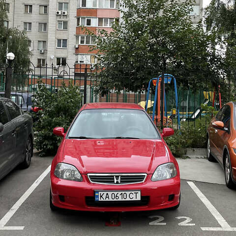Красный Хонда Цивик, объемом двигателя 1.5 л и пробегом 250 тыс. км за 4500 $, фото 2 на Automoto.ua
