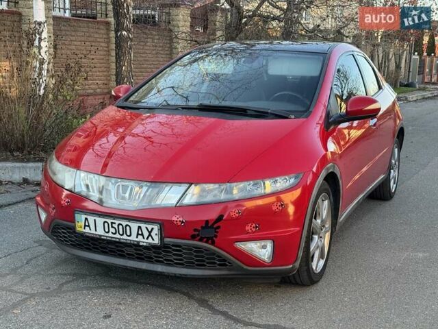 Красный Хонда Цивик, объемом двигателя 1.8 л и пробегом 272 тыс. км за 6000 $, фото 3 на Automoto.ua