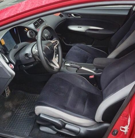 Красный Хонда Цивик, объемом двигателя 2.2 л и пробегом 276 тыс. км за 5700 $, фото 5 на Automoto.ua