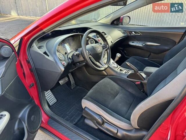 Красный Хонда Цивик, объемом двигателя 1.8 л и пробегом 272 тыс. км за 6000 $, фото 25 на Automoto.ua