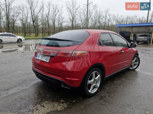 Червоний Хонда Сівік, об'ємом двигуна 1.8 л та пробігом 196 тис. км за 4850 $, фото 5 на Automoto.ua