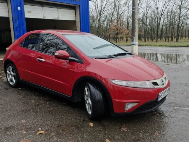 Красный Хонда Цивик, объемом двигателя 1.8 л и пробегом 196 тыс. км за 5700 $, фото 9 на Automoto.ua