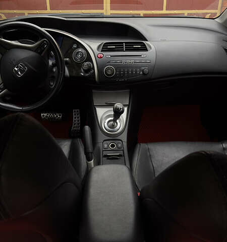 Червоний Хонда Сівік, об'ємом двигуна 1.8 л та пробігом 146 тис. км за 6500 $, фото 13 на Automoto.ua