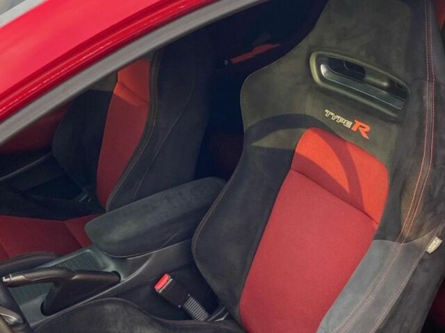 Красный Хонда Цивик, объемом двигателя 2 л и пробегом 206 тыс. км за 8500 $, фото 6 на Automoto.ua