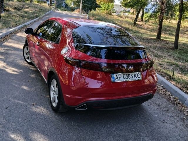 Красный Хонда Цивик, объемом двигателя 1.8 л и пробегом 165 тыс. км за 6600 $, фото 4 на Automoto.ua