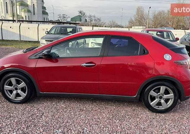 Красный Хонда Цивик, объемом двигателя 1.8 л и пробегом 221 тыс. км за 7700 $, фото 7 на Automoto.ua