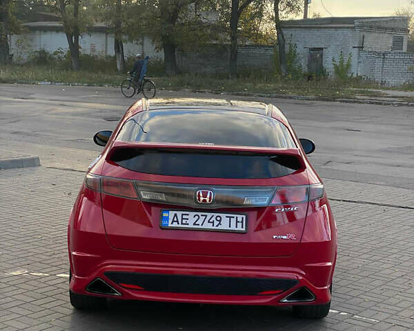 Красный Хонда Цивик, объемом двигателя 2 л и пробегом 206 тыс. км за 8500 $, фото 16 на Automoto.ua