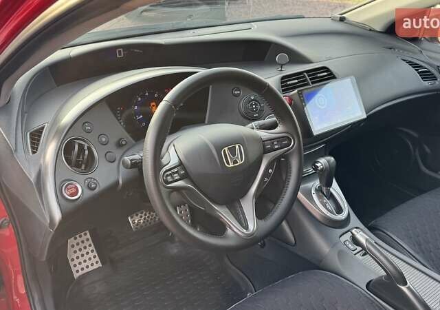 Красный Хонда Цивик, объемом двигателя 1.8 л и пробегом 221 тыс. км за 7700 $, фото 12 на Automoto.ua