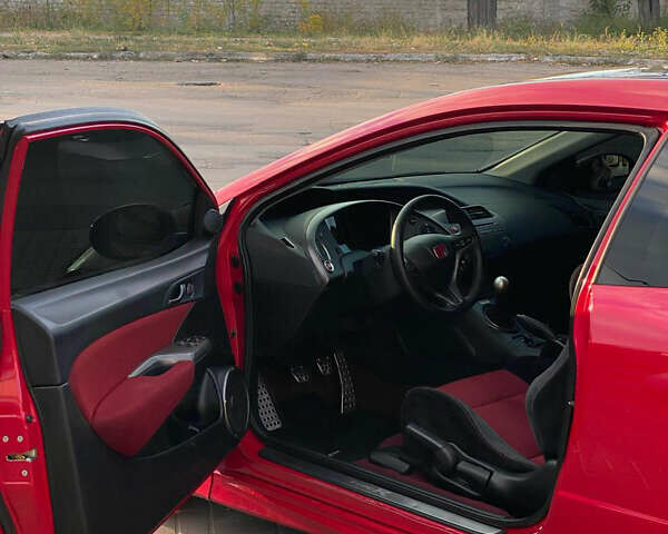 Красный Хонда Цивик, объемом двигателя 2 л и пробегом 206 тыс. км за 8500 $, фото 12 на Automoto.ua