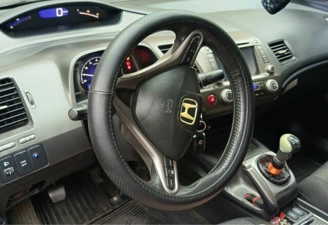 Червоний Хонда Сівік, об'ємом двигуна 1.6 л та пробігом 270 тис. км за 6200 $, фото 7 на Automoto.ua