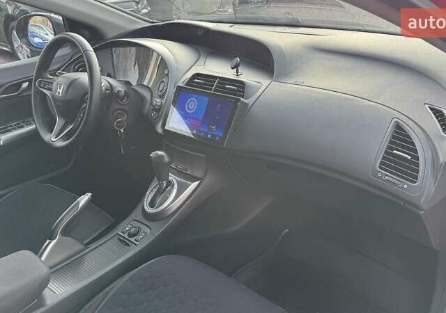 Красный Хонда Цивик, объемом двигателя 1.8 л и пробегом 221 тыс. км за 7700 $, фото 22 на Automoto.ua