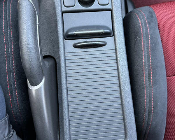 Красный Хонда Цивик, объемом двигателя 2 л и пробегом 110 тыс. км за 9500 $, фото 29 на Automoto.ua