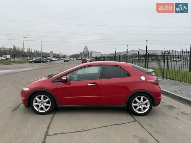 Червоний Хонда Сівік, об'ємом двигуна 1.8 л та пробігом 128 тис. км за 8800 $, фото 7 на Automoto.ua