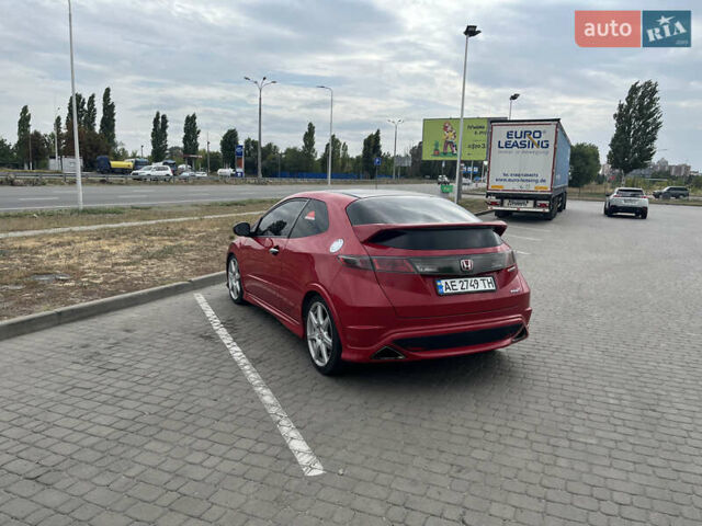 Красный Хонда Цивик, объемом двигателя 2 л и пробегом 206 тыс. км за 8500 $, фото 6 на Automoto.ua