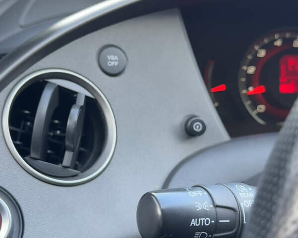 Красный Хонда Цивик, объемом двигателя 2 л и пробегом 110 тыс. км за 9500 $, фото 25 на Automoto.ua