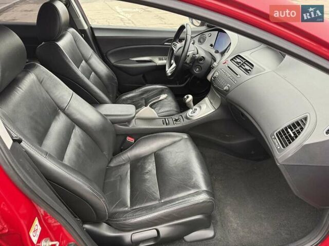 Червоний Хонда Сівік, об'ємом двигуна 1.8 л та пробігом 128 тис. км за 8800 $, фото 16 на Automoto.ua