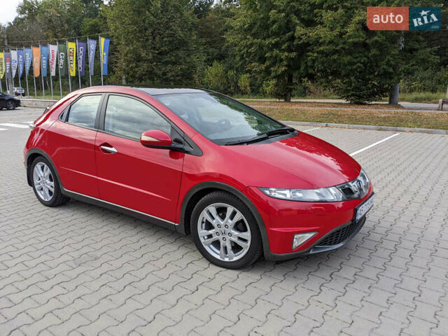 Красный Хонда Цивик, объемом двигателя 1.8 л и пробегом 199 тыс. км за 8900 $, фото 19 на Automoto.ua