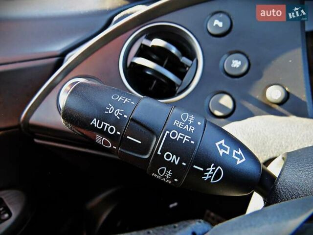 Красный Хонда Цивик, объемом двигателя 1.8 л и пробегом 113 тыс. км за 9800 $, фото 8 на Automoto.ua