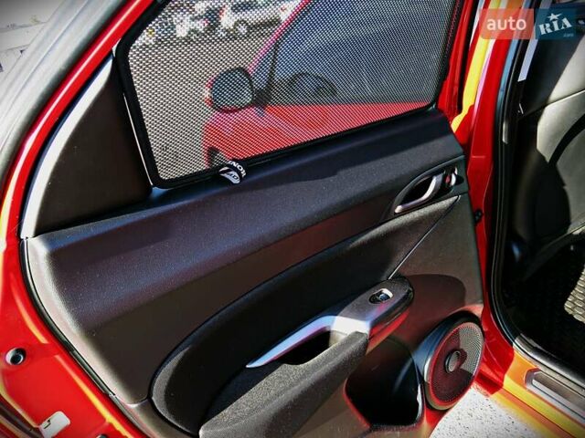 Красный Хонда Цивик, объемом двигателя 1.8 л и пробегом 113 тыс. км за 9800 $, фото 15 на Automoto.ua