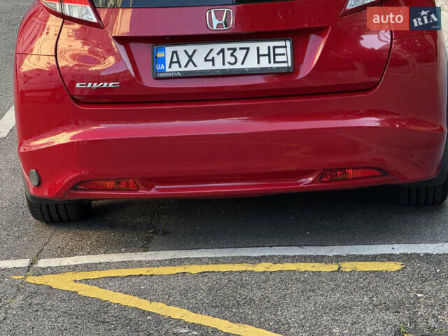Красный Хонда Цивик, объемом двигателя 1.8 л и пробегом 71 тыс. км за 12257 $, фото 1 на Automoto.ua