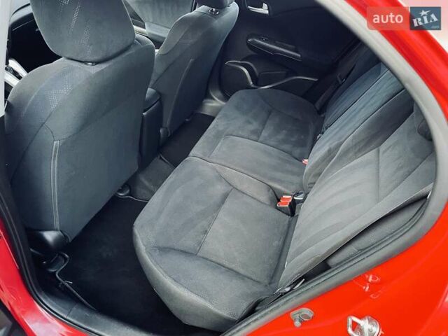 Красный Хонда Цивик, объемом двигателя 1.8 л и пробегом 100 тыс. км за 12500 $, фото 55 на Automoto.ua