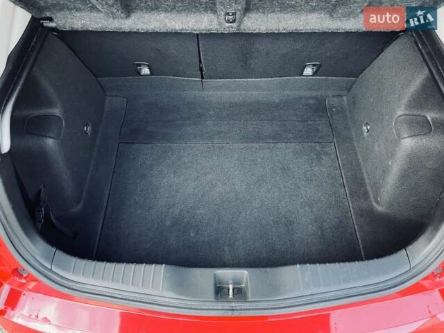 Красный Хонда Цивик, объемом двигателя 1.8 л и пробегом 100 тыс. км за 12500 $, фото 65 на Automoto.ua