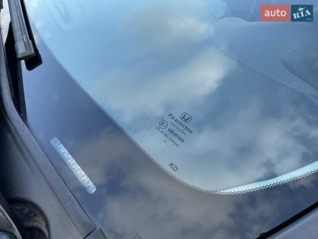 Красный Хонда Цивик, объемом двигателя 1.8 л и пробегом 100 тыс. км за 12500 $, фото 31 на Automoto.ua