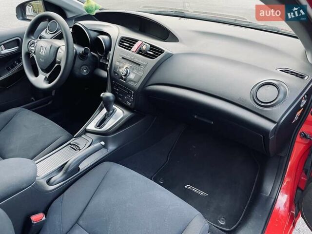 Красный Хонда Цивик, объемом двигателя 1.8 л и пробегом 100 тыс. км за 12500 $, фото 43 на Automoto.ua