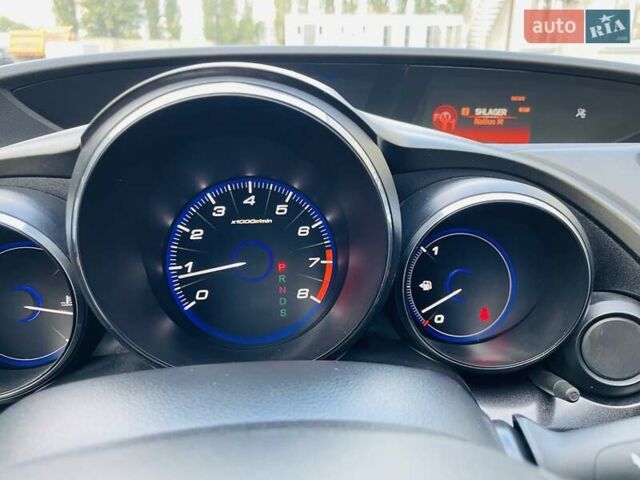 Красный Хонда Цивик, объемом двигателя 1.8 л и пробегом 100 тыс. км за 12500 $, фото 39 на Automoto.ua