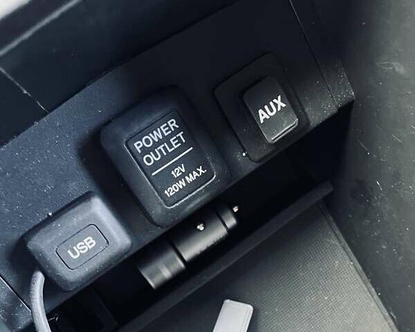 Красный Хонда Цивик, объемом двигателя 1.8 л и пробегом 100 тыс. км за 12500 $, фото 42 на Automoto.ua