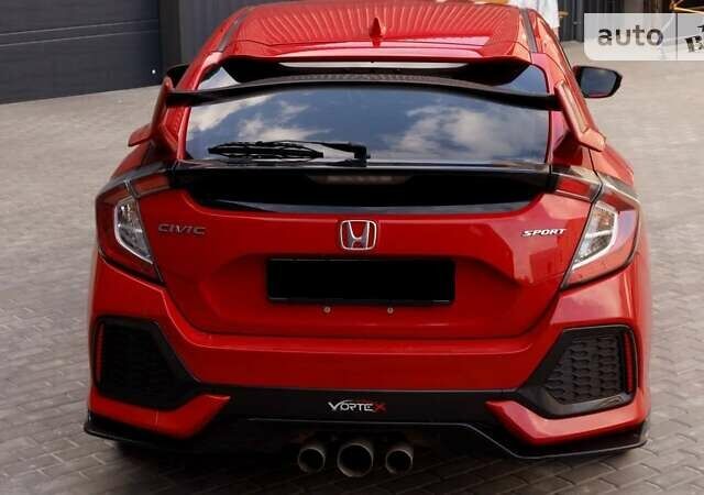 Красный Хонда Цивик, объемом двигателя 1.5 л и пробегом 119 тыс. км за 15290 $, фото 7 на Automoto.ua