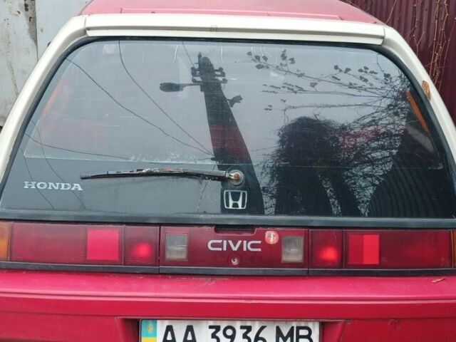 Красный Хонда Цивик, объемом двигателя 0 л и пробегом 100 тыс. км за 400 $, фото 2 на Automoto.ua