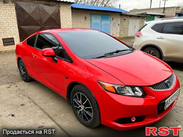 Красный Хонда Цивик, объемом двигателя 1.8 л и пробегом 156 тыс. км за 12100 $, фото 1 на Automoto.ua