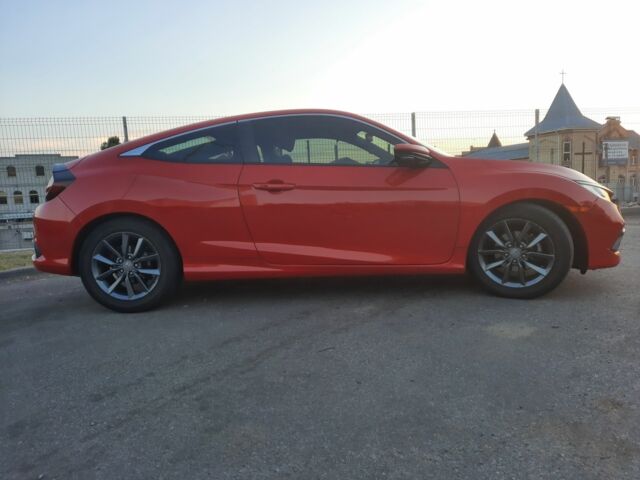 Красный Хонда Цивик, объемом двигателя 1.5 л и пробегом 105 тыс. км за 15600 $, фото 6 на Automoto.ua