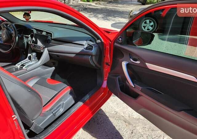 Хонда Цивик 2020 в Днепре (Днепропетровске) на Automoto.ua Красный Хонда Цивик, объемом двигателя 1.3 л и пробегом 130 тыс. км за 16500 $, фото 8 на Automoto.ua