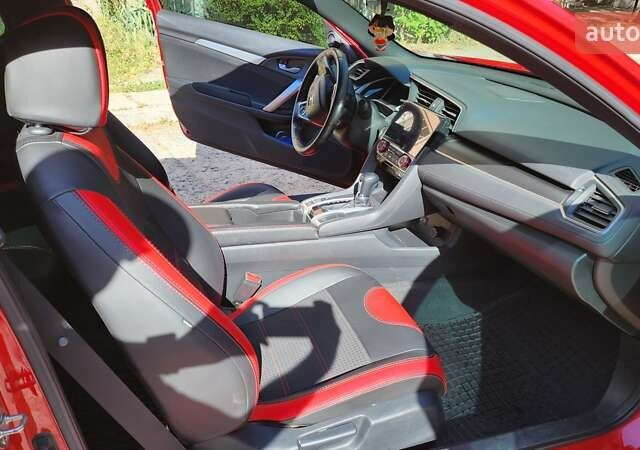 Хонда Цивик 2020 в Днепре (Днепропетровске) на Automoto.ua Красный Хонда Цивик, объемом двигателя 1.3 л и пробегом 130 тыс. км за 16500 $, фото 9 на Automoto.ua