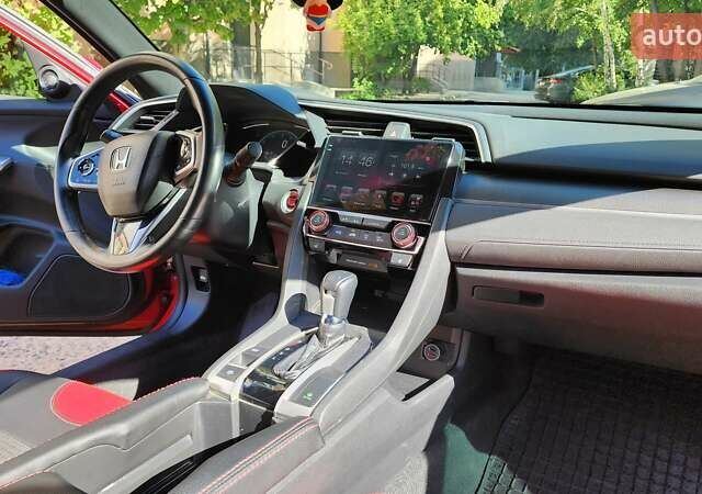 Хонда Цивик 2020 в Днепре (Днепропетровске) на Automoto.ua Красный Хонда Цивик, объемом двигателя 1.3 л и пробегом 130 тыс. км за 16500 $, фото 12 на Automoto.ua