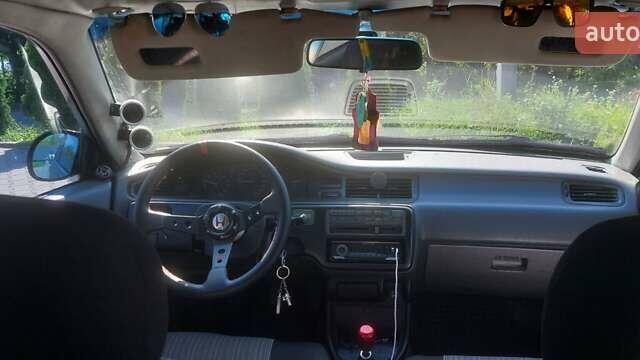 Червоний Хонда Сівік, об'ємом двигуна 1.5 л та пробігом 401 тис. км за 1650 $, фото 11 на Automoto.ua