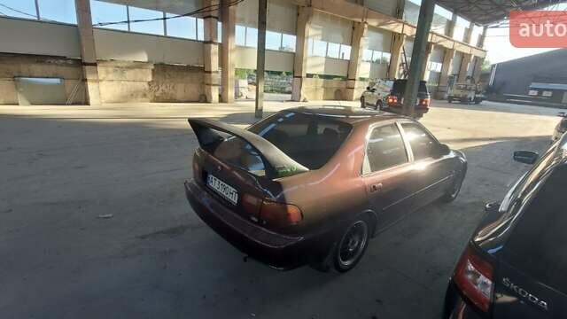 Червоний Хонда Сівік, об'ємом двигуна 1.5 л та пробігом 401 тис. км за 1650 $, фото 3 на Automoto.ua