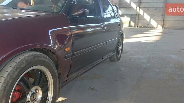 Червоний Хонда Сівік, об'ємом двигуна 1.5 л та пробігом 401 тис. км за 1650 $, фото 1 на Automoto.ua