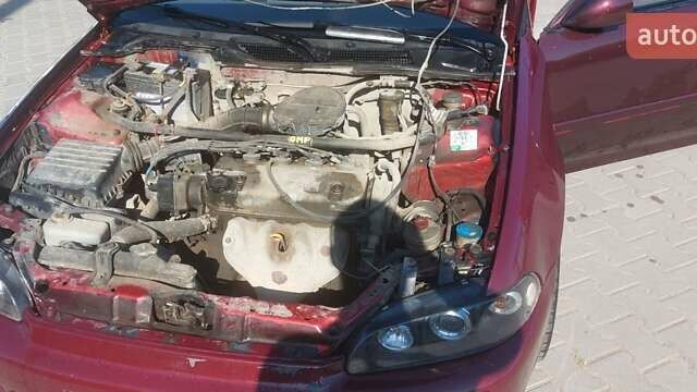Червоний Хонда Сівік, об'ємом двигуна 1.5 л та пробігом 401 тис. км за 1650 $, фото 10 на Automoto.ua