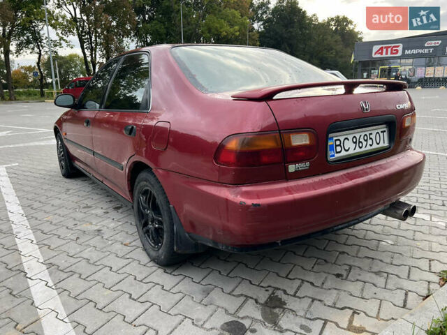 Красный Хонда Цивик, объемом двигателя 1.5 л и пробегом 401 тыс. км за 2500 $, фото 8 на Automoto.ua
