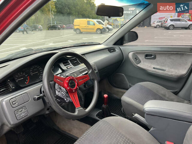 Красный Хонда Цивик, объемом двигателя 1.5 л и пробегом 401 тыс. км за 2500 $, фото 10 на Automoto.ua