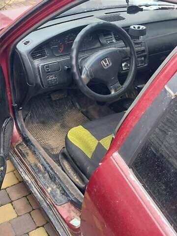 Красный Хонда Цивик, объемом двигателя 1.44 л и пробегом 467 тыс. км за 1800 $, фото 5 на Automoto.ua