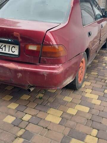 Красный Хонда Цивик, объемом двигателя 1.44 л и пробегом 467 тыс. км за 1800 $, фото 2 на Automoto.ua