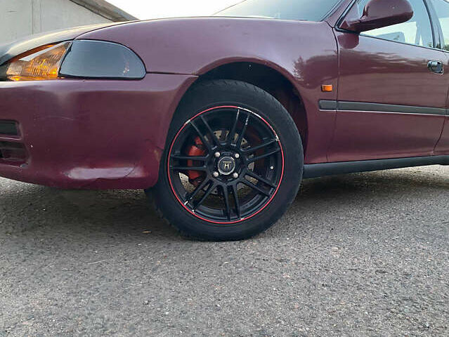 Красный Хонда Цивик, объемом двигателя 1.49 л и пробегом 350 тыс. км за 2150 $, фото 1 на Automoto.ua