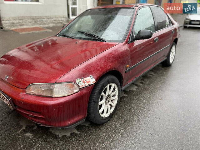 Красный Хонда Цивик, объемом двигателя 1.5 л и пробегом 330 тыс. км за 1400 $, фото 5 на Automoto.ua