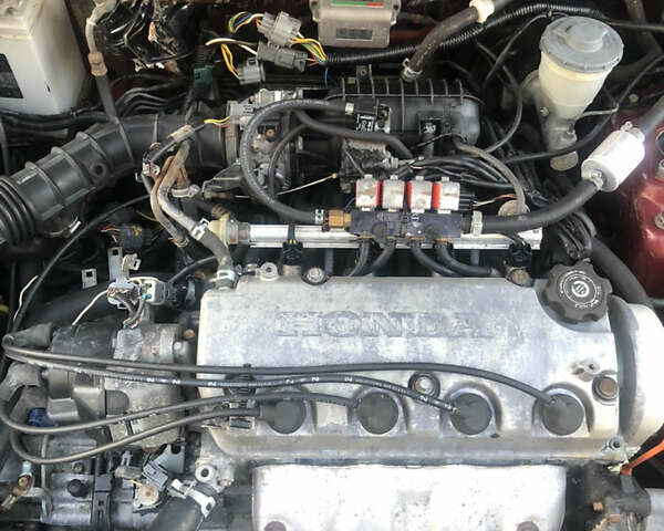 Красный Хонда Цивик, объемом двигателя 1.5 л и пробегом 190 тыс. км за 2500 $, фото 15 на Automoto.ua