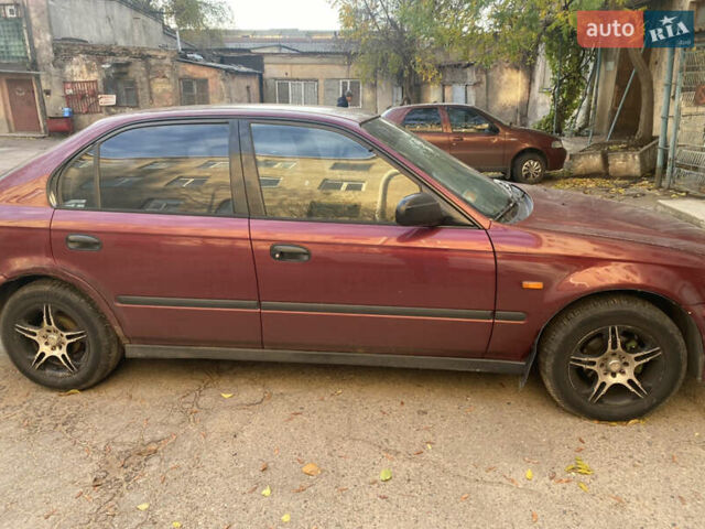 Красный Хонда Цивик, объемом двигателя 1.4 л и пробегом 390 тыс. км за 3400 $, фото 8 на Automoto.ua